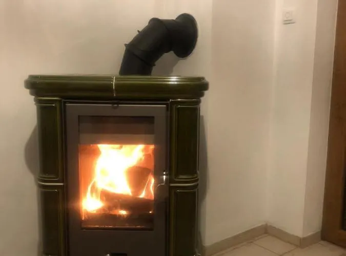 Semesterbostad Pod Lasem Czarny Mlyn